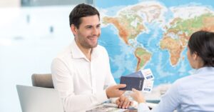 How Much Do Travel Agents Make