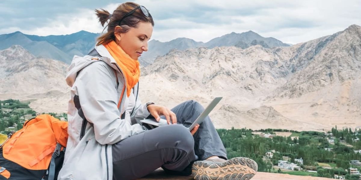 Travel Blogging Tips