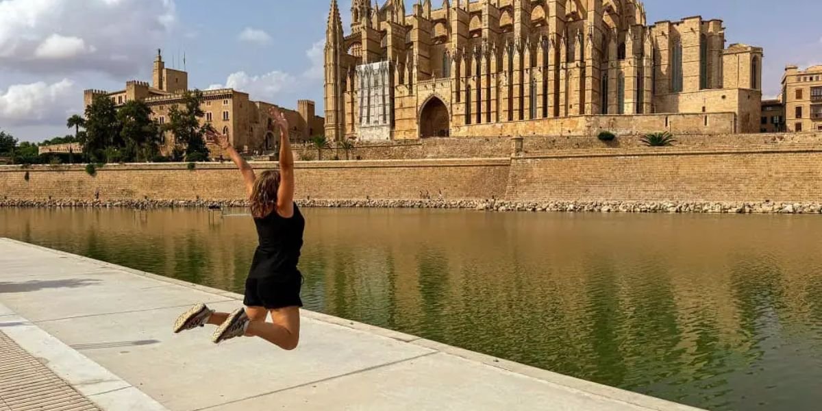 Travel to Palma de Mallorca