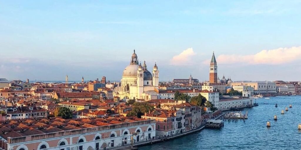 Travel to Venice