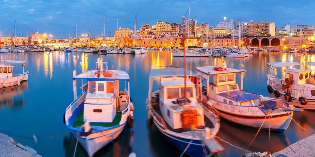 Travel to Heraklion
