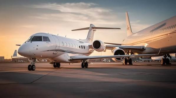 Understanding Flight Types and Airline Options